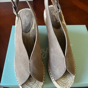 Seychelles Women's Tan Espadrille Sandals